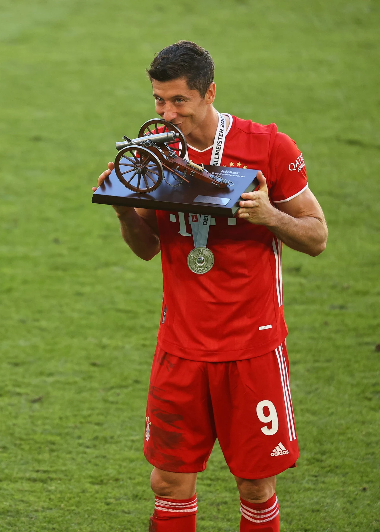 Robert Lewandowski królem strzelców Robert Lewandowski królem strzelców