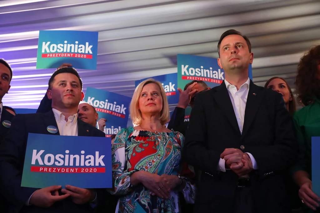"Jest finał - oczywiście nie daje mi on osobiście satysfakcji, nie ma co ukrywać" - przyznał. "Jest finał - oczywiście nie daje mi on osobiście satysfakcji, nie ma co ukrywać" - przyznał.
