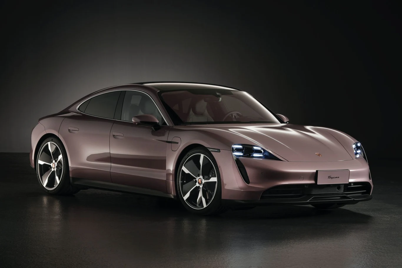 Porsche Taycan RWD