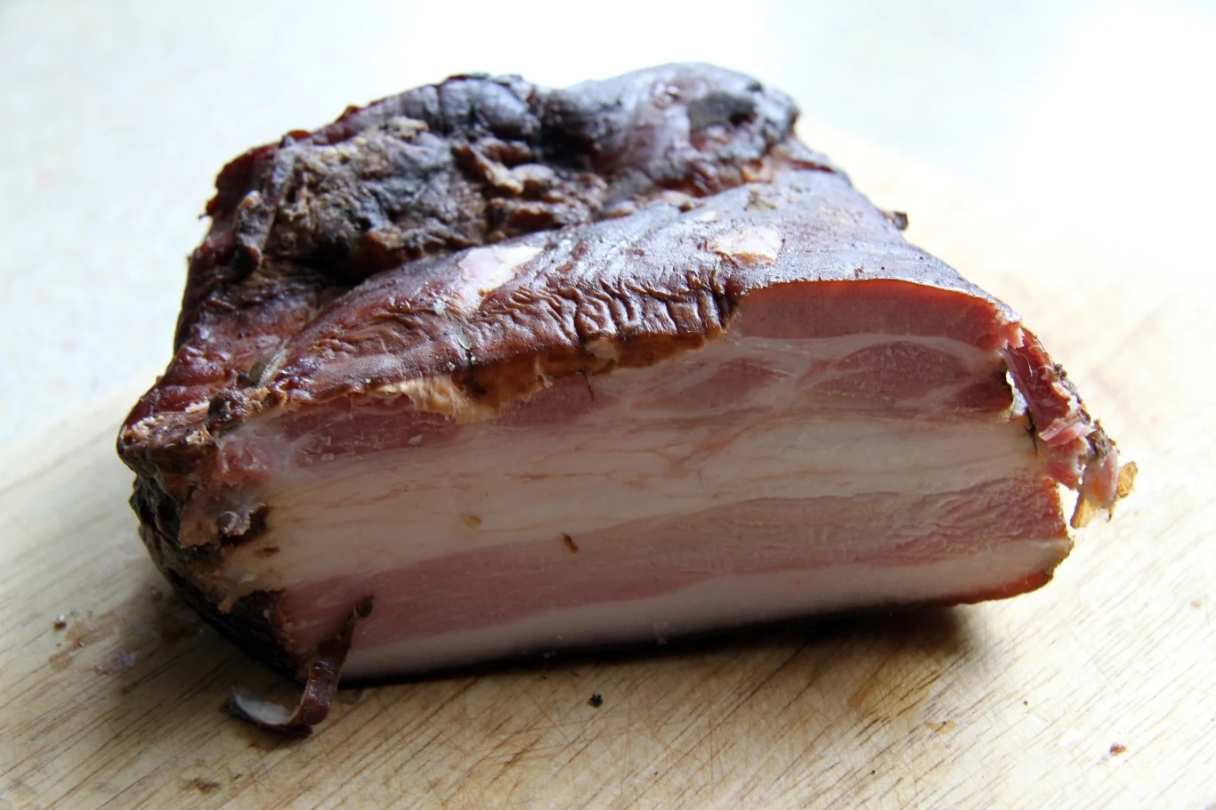 Wędzony boczek, zdjęcie ilustracyje Wędzony boczek, zdjęcie ilustracyje