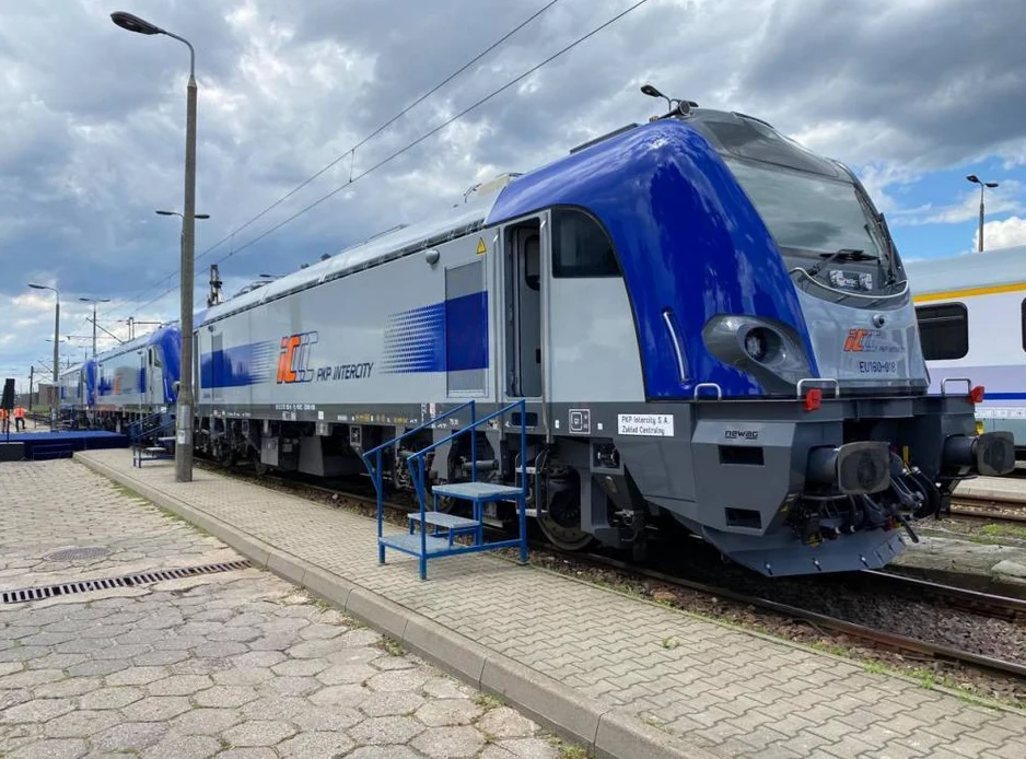 Nowe lokomotywy dla PKP Intercity z Newagu 