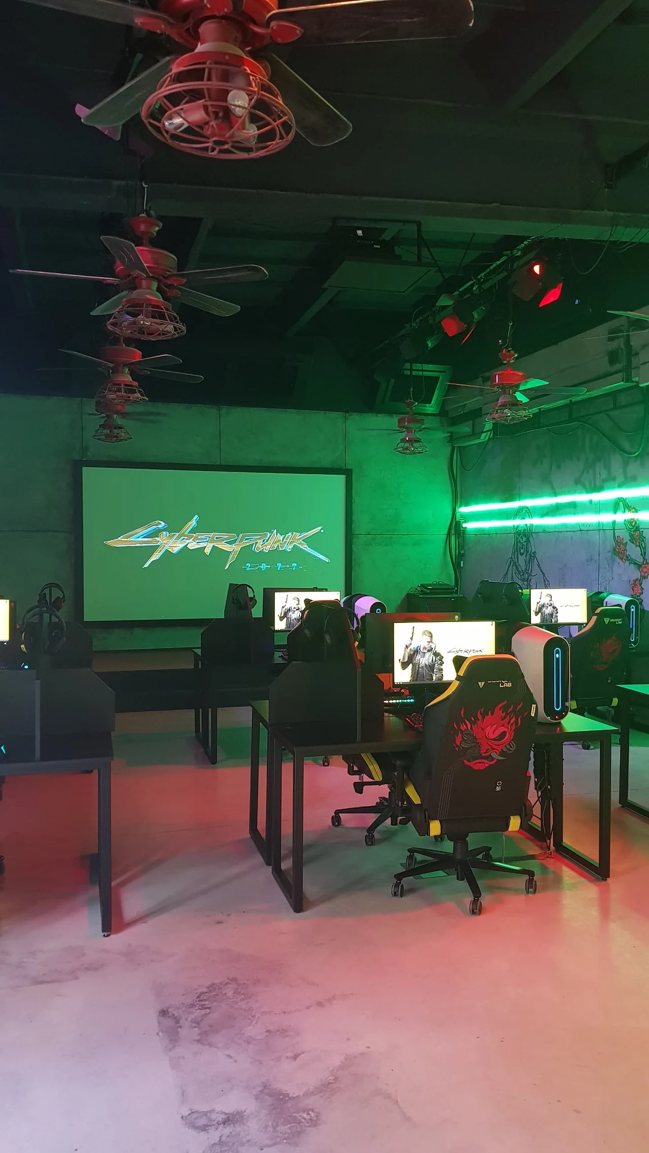 Cyberpunk 2077: Testowaliśmy grę! Cyberpunk 2077: Testowaliśmy grę!