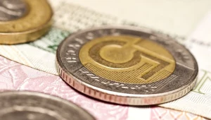 Złoty w środę wieczorem zyskiwał wobec głównych walut