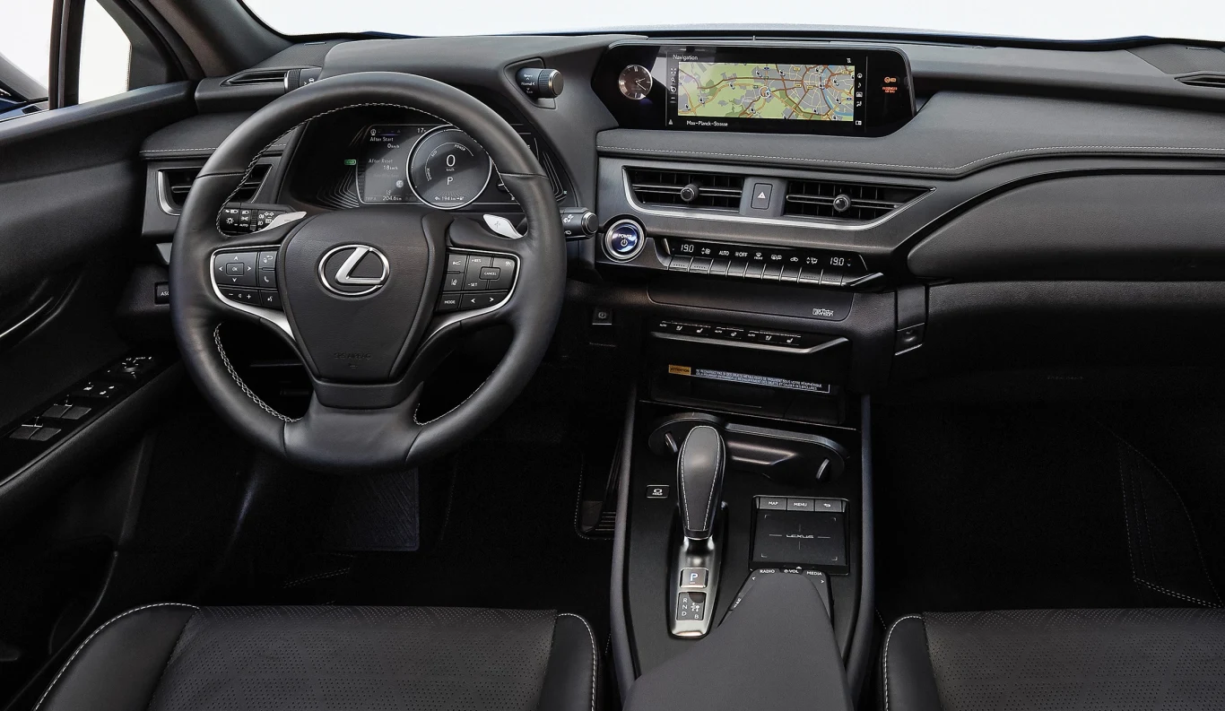 Lexus UX 300e