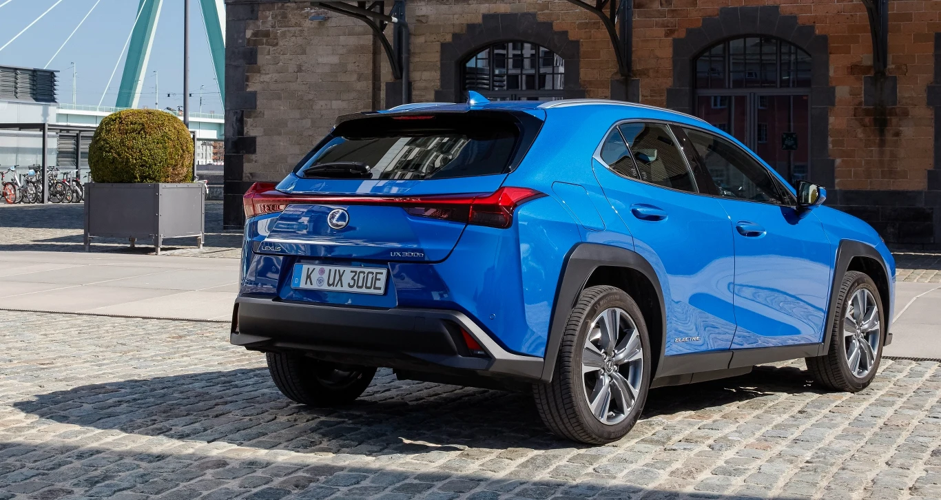 Lexus UX 300e