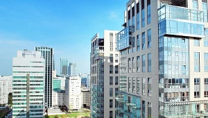 Średnia cena metra kwadratowego nieruchomości premium wynosi w stolicy 32 tys. zł.