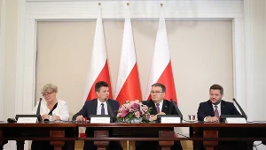 Agnieszka Rękas, na zdjęciu pierwsza z lewej. 