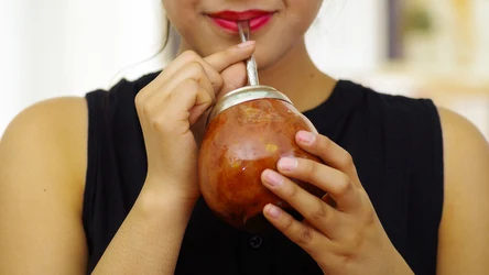 Ten napar warto wprowadzić do swojej diety