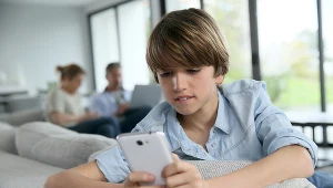 Instagram zaalarmuje rodziców, gdy nastolatek szuka tych tematów