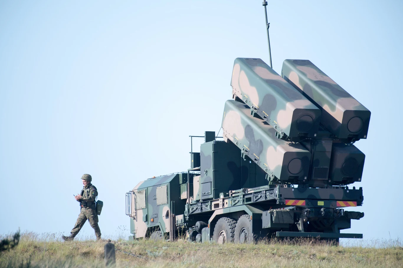Wyrzutnia NSM na podwoziu Jelcz P662D z Morskiej Jednostki Rakietowej