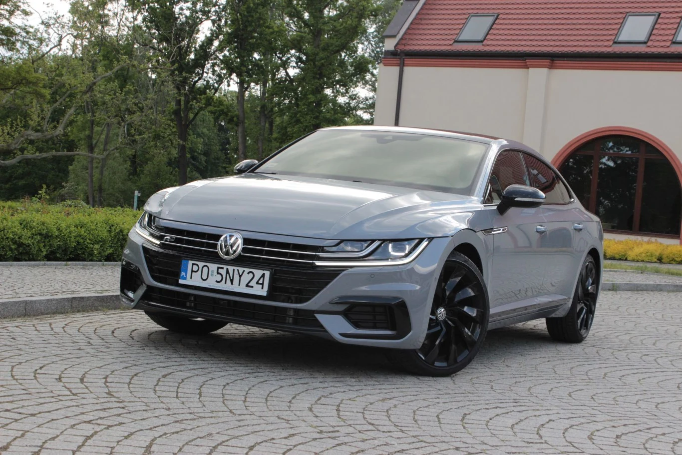 Volkswagen Arteon R-Line