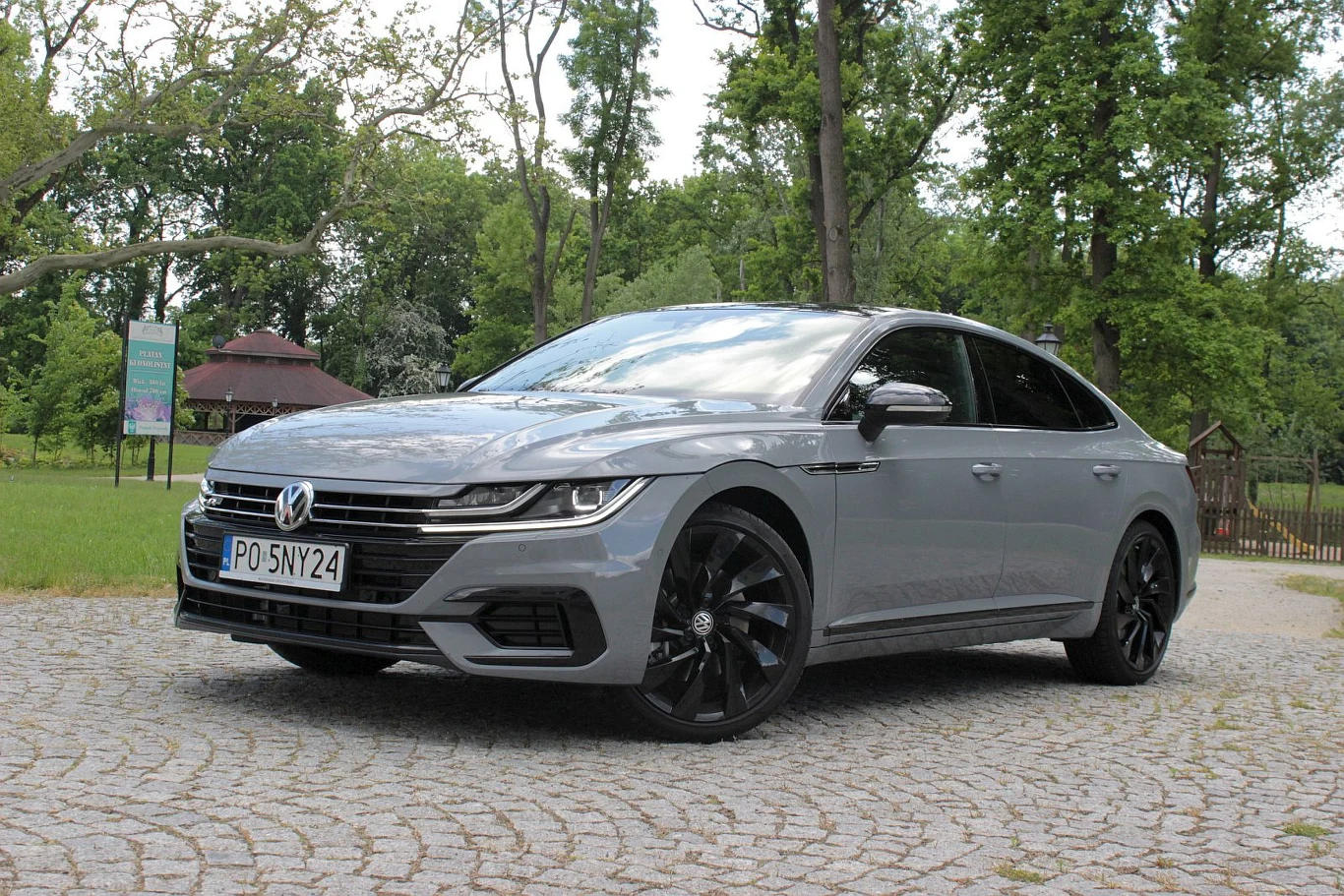 Volkswagen Arteon R-Line