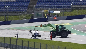 Nicholas Latifi podczas trzeciego treningu zaliczył kraksę