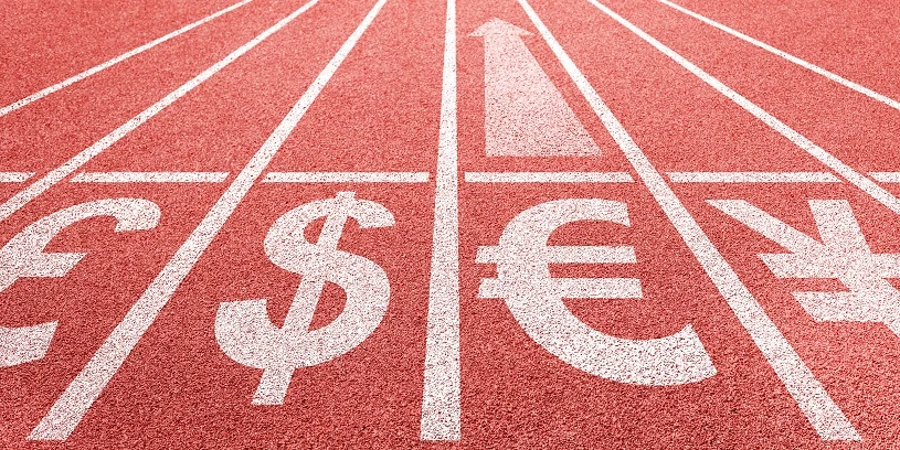 Złoty przyklejony, wybory prezydenckie zeszły na dalszy plan Złoty przyklejony, wybory prezydenckie zeszły na dalszy plan