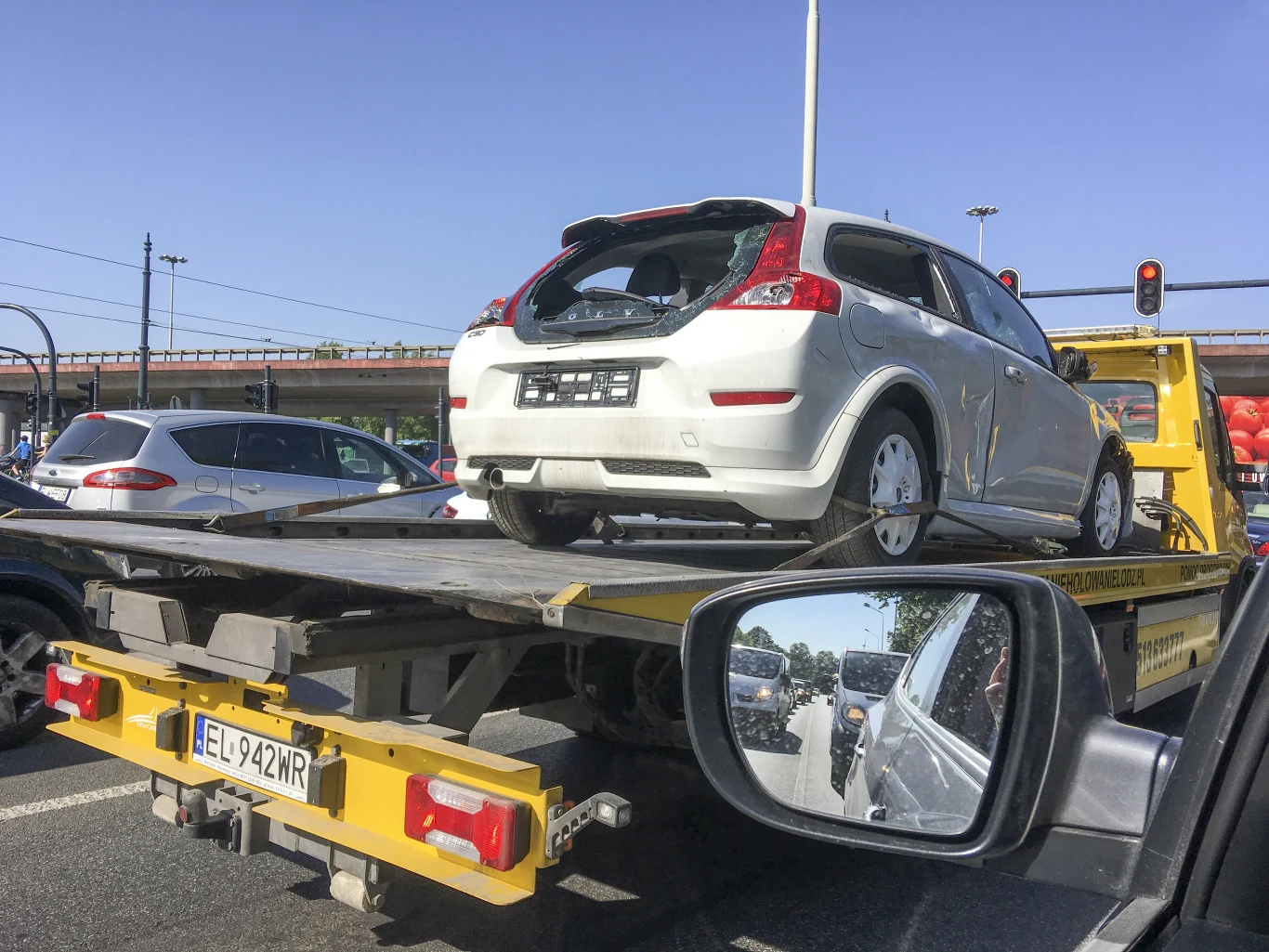 Import samochodów rozkręca się po pandemii Import samochodów rozkręca się po pandemii