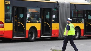 Policjanci ze stołecznego Wydziału Ruchu Drogowego rozpoczęli wzmożone kontrole kierowców miejskich autobusów