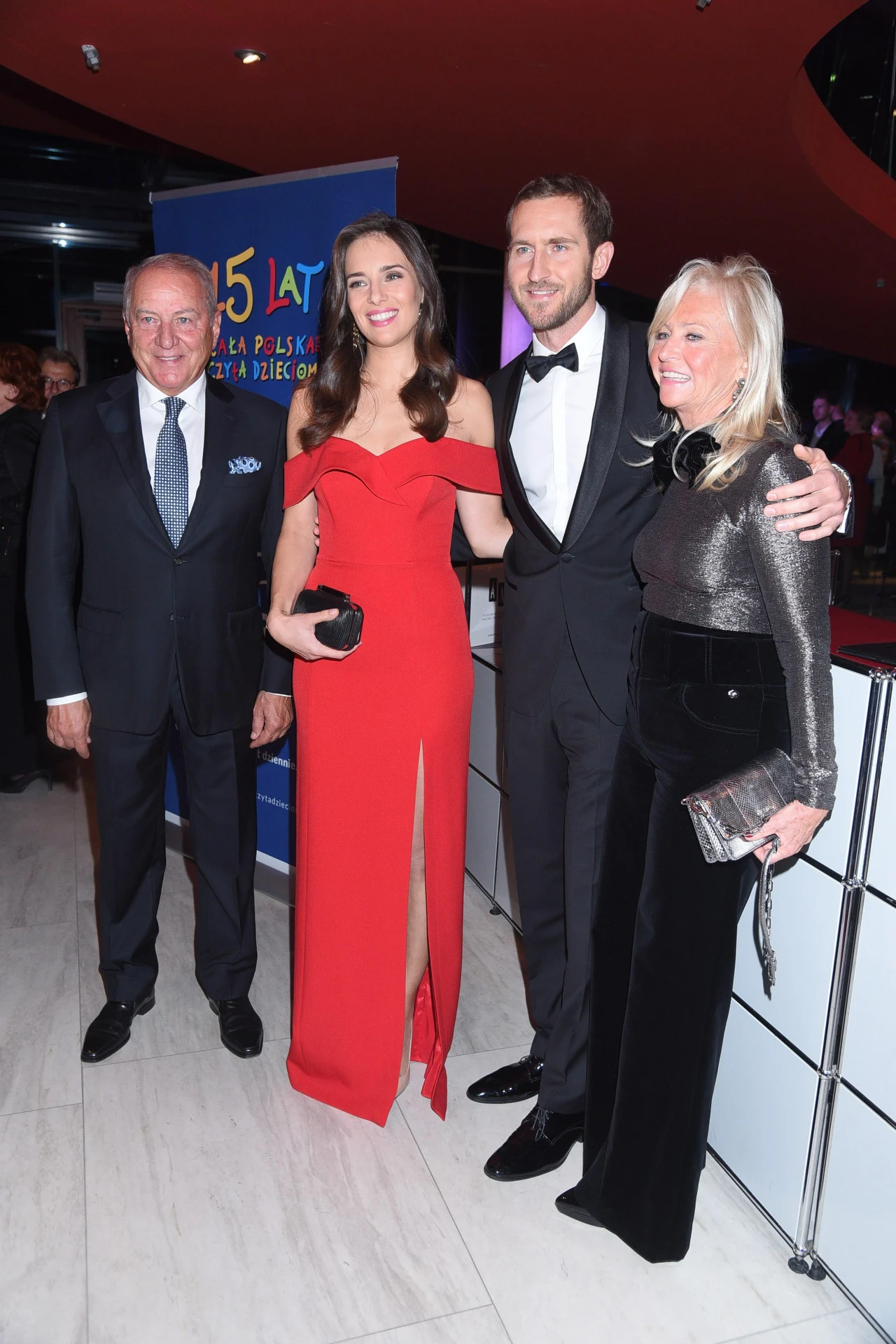 Katarzyna Frank-Niemczycka z mężem oraz synem i synową