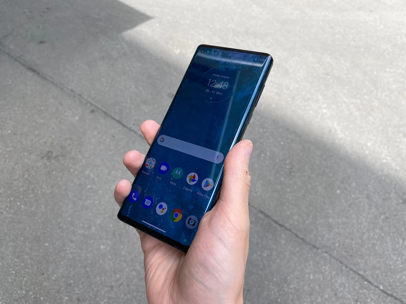 Motorola Edge zaskakuje, ale nie do końca Motorola Edge zaskakuje, ale nie do końca