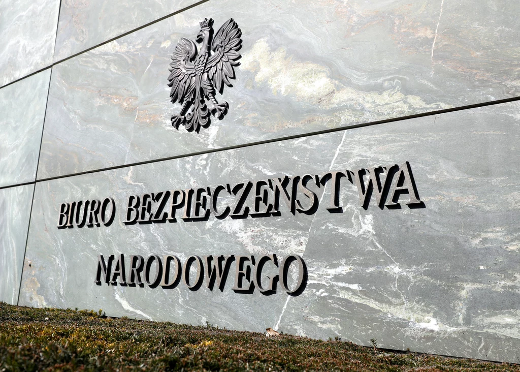 BBN planowało "porwać" prezydenta. Chciano sprawdzić reakcję SOP BBN planowało "porwać" prezydenta. Chciano sprawdzić reakcję SOP