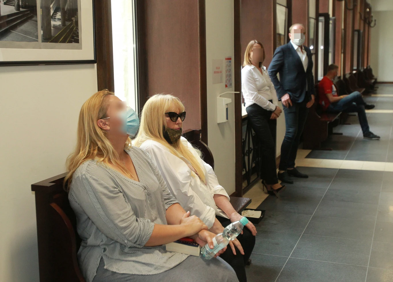 Maryla Rodowicz w sądzie podczas rozprawy rozwodowej Maryla Rodowicz w sądzie podczas rozprawy rozwodowej