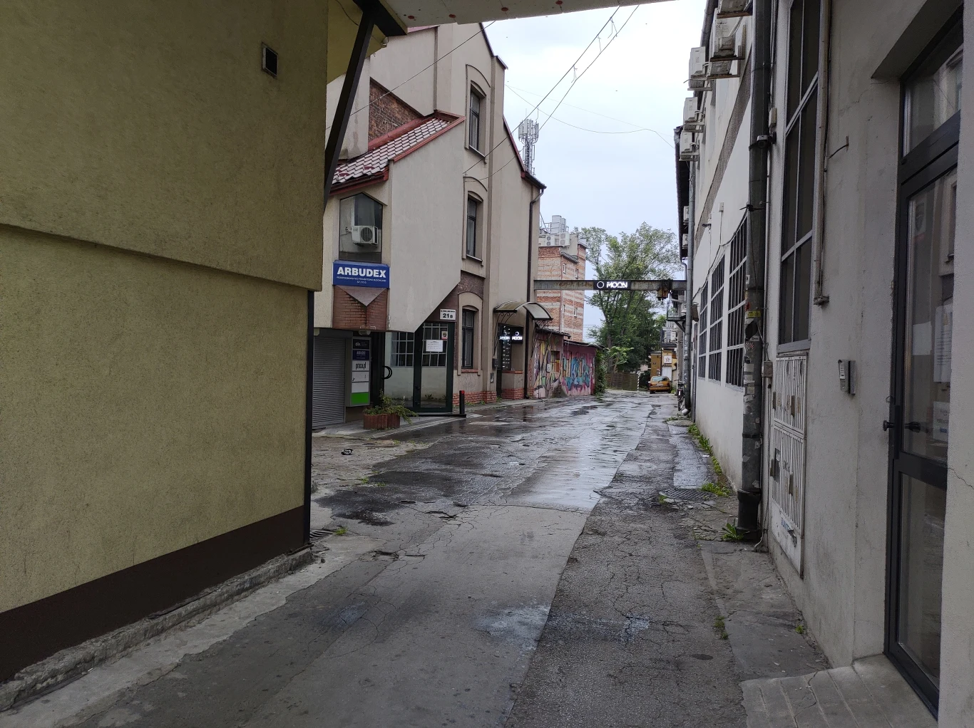 Motorola Edge - przykładowe zdjęcia Motorola Edge - przykładowe zdjęcia