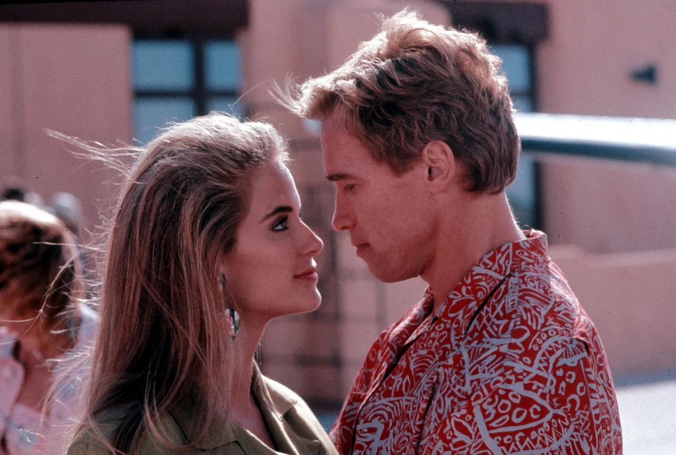 Przełomem w jej karierze była jednak dopiero rola Marnie Mason w komedii Ivana Reitmana "Bliźniacy" (1988) u boku Arnolda Schwarzeneggera i Danny'ego DeVito.