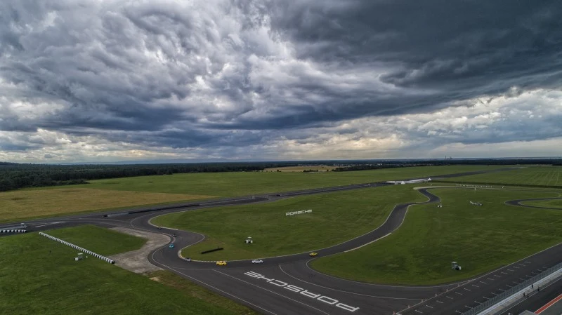 Porsche Experience - galeria z Silesian Ring