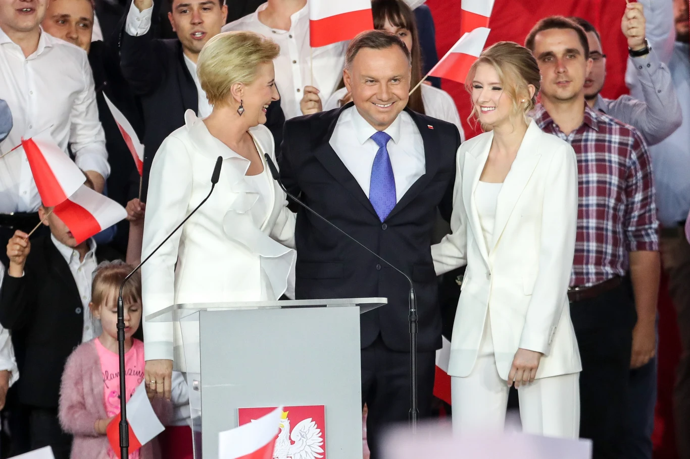 Kinga Duda przyleciała wesprzeć tatę pod koniec kampanii Kinga Duda przyleciała wesprzeć tatę pod koniec kampanii