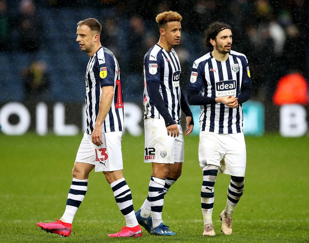 Piłkarze West Bromwich Albion: Kamil Grosicki (od lewej), Callum Robinson i Filip Krovinović Piłkarze West Bromwich Albion: Kamil Grosicki (od lewej), Callum Robinson i Filip Krovinović
