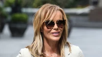 Prezentowałaby się rewelacyjnie, gdyby nie jeden szczegół. Okazało się, że Amanda Holden zapomniała o biustonoszu. A może celowo go nie założyła? 

Jak myślicie? 