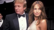 Melania Trump od początku stawiała na proste w formie sukienki. Jako modelka wiedziała, że w prostocie tkwi siła. 