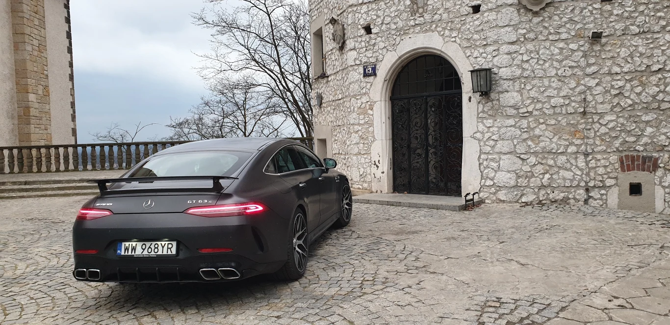 Mercedes-AMG GT 63 S Mercedes-AMG GT 63 S