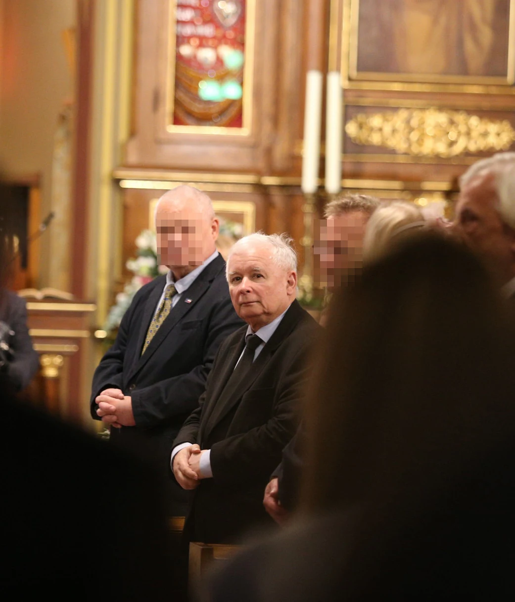 Jarosław Kaczyński na ślubie Jacka Kurskiego Jarosław Kaczyński na ślubie Jacka Kurskiego