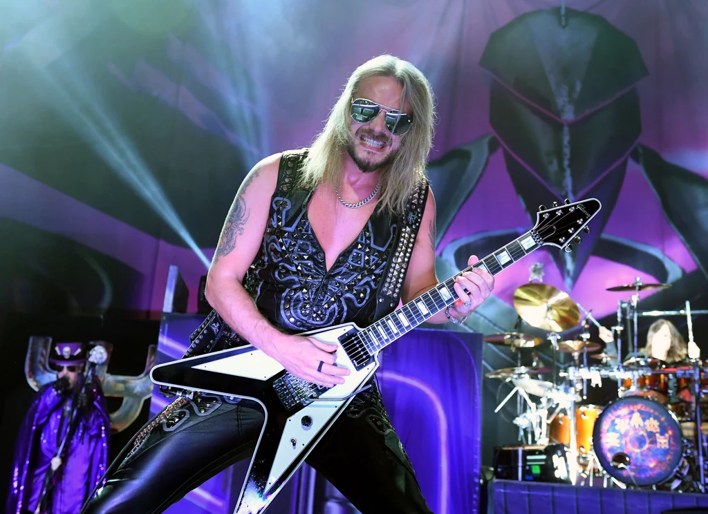 Richie Faulkner (Judas Priest) został ojcem