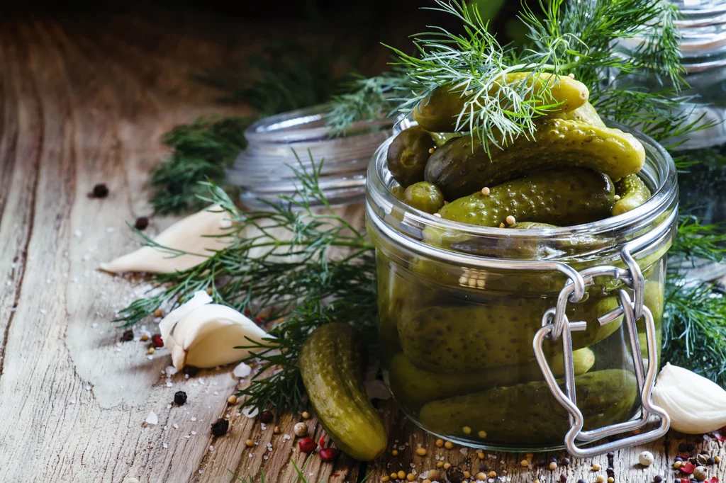 Ogórki w zalewie musztardowo-octowej