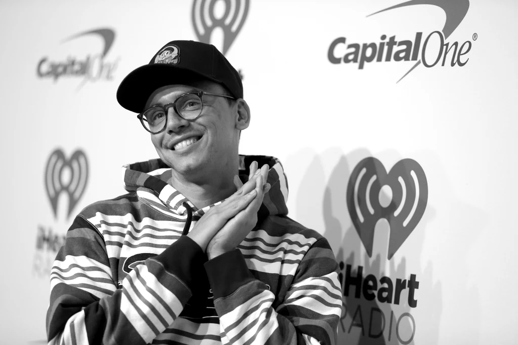 Logic dzisiaj ma zadebiutować nowy album właśnie na Twitchu, lecz nie jest jasne, co będzie robił później. Może pogra sobie w Fortnite? Logic dzisiaj ma zadebiutować nowy album właśnie na Twitchu, lecz nie jest jasne, co będzie robił później. Może pogra sobie w Fortnite?