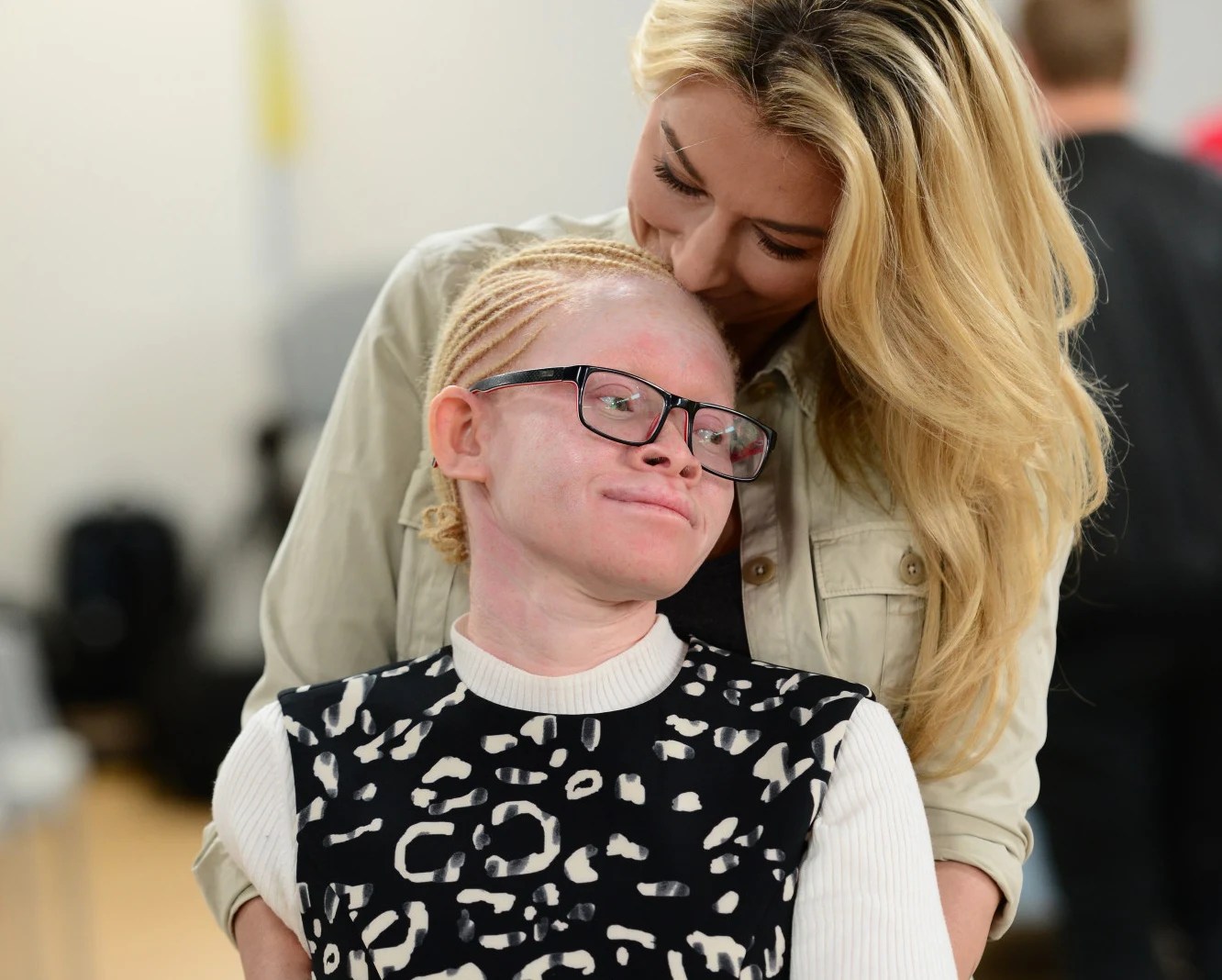 Martyna Wojciechowska z Kabulą Martyna Wojciechowska z Kabulą