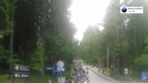 Kolejka do kasy kolejki na Kopę