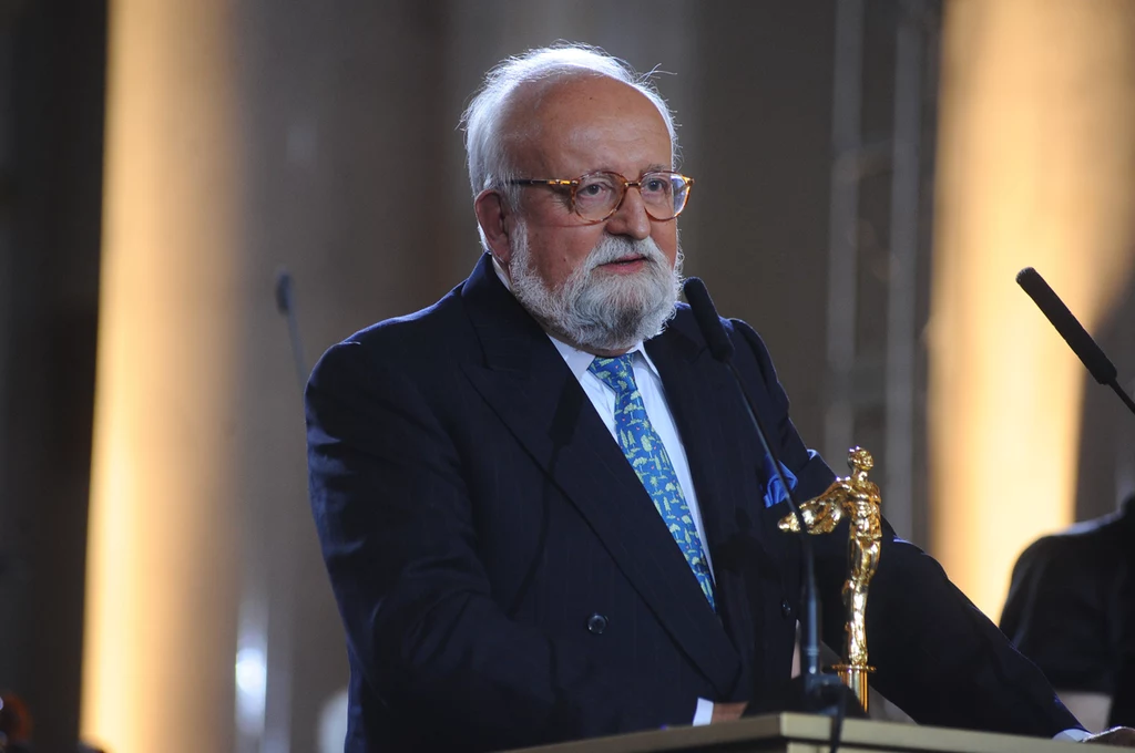 Krzysztof Penderecki odbiera Fryderyka, jedną z licznych nagród jakimi został uhonorowany