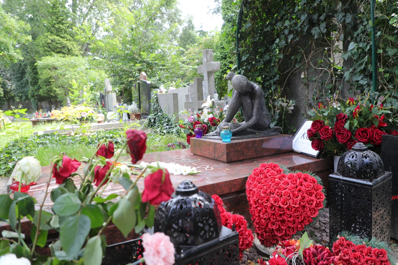 Pomnik zaprojektowala Monika Osiecka. Pomnik zaprojektowala Monika Osiecka.