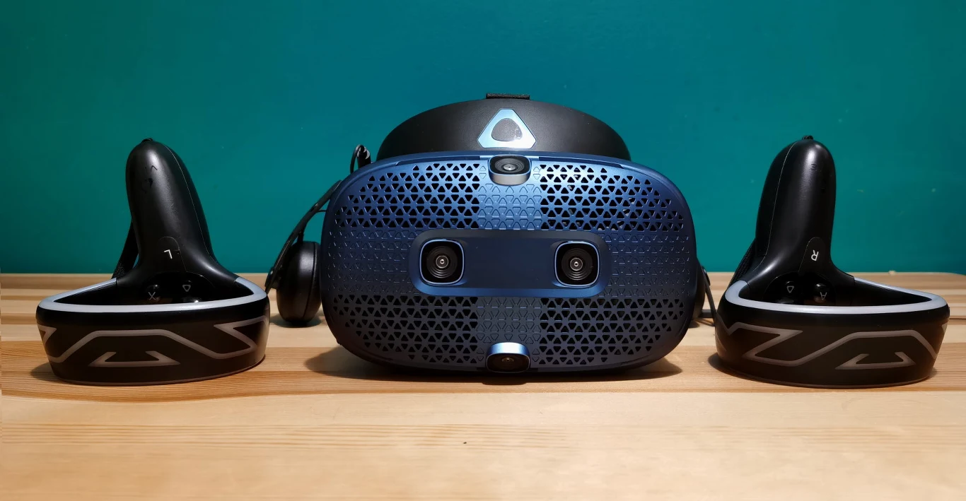 HTC Vive Cosmos i kontrolery HTC Vive Cosmos i kontrolery