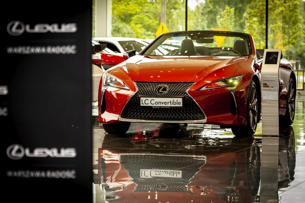 Lexus LC Convertible