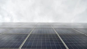 Naukowcom z USA udało się przekształcić niewidzialne światło słoneczne o niskiej energii w światło wysokoenergetyczne