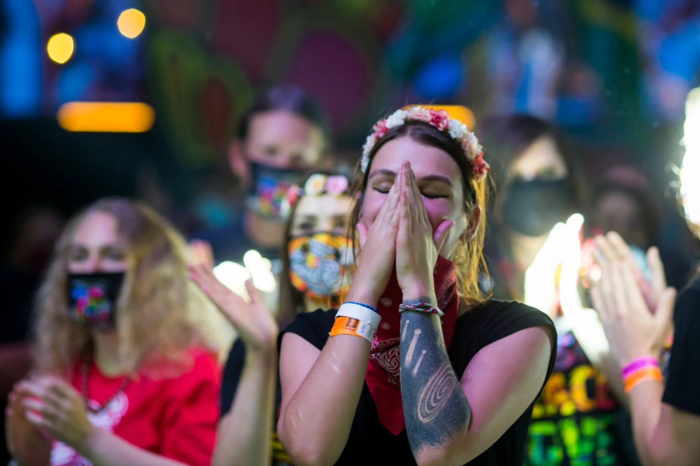 Tak się bawią w studiu uczestnicy Najpiękniejszej Domówki Świata, czyli internetowej wersji Pol'and'Rock Festival 2020