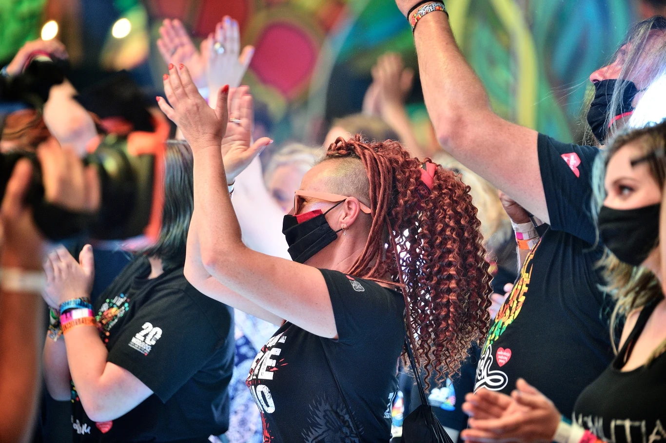 Tak się bawią w studiu uczestnicy Najpiękniejszej Domówki Świata, czyli internetowej wersji Pol'and'Rock Festival 2020