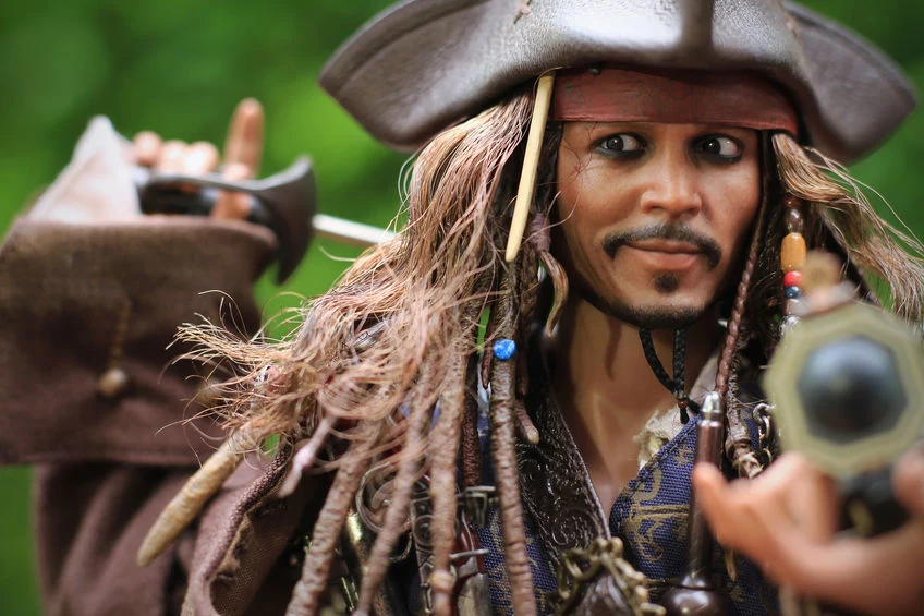  Kapitan Jack Sparrow jest ulubionym bohaterem wielu dzieci i dorosłych 