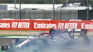 Antonio Giovinazzi na torze Silverstone