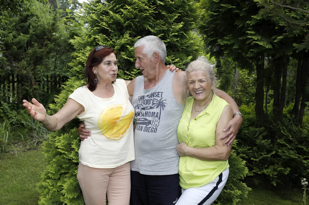 Barbara Goraj, Wojciech Stankiewicz i Halina Bernacka na planie specjalnego odcinka "Sanatorum miłości" Barbara Goraj, Wojciech Stankiewicz i Halina Bernacka na planie specjalnego odcinka "Sanatorum miłości"