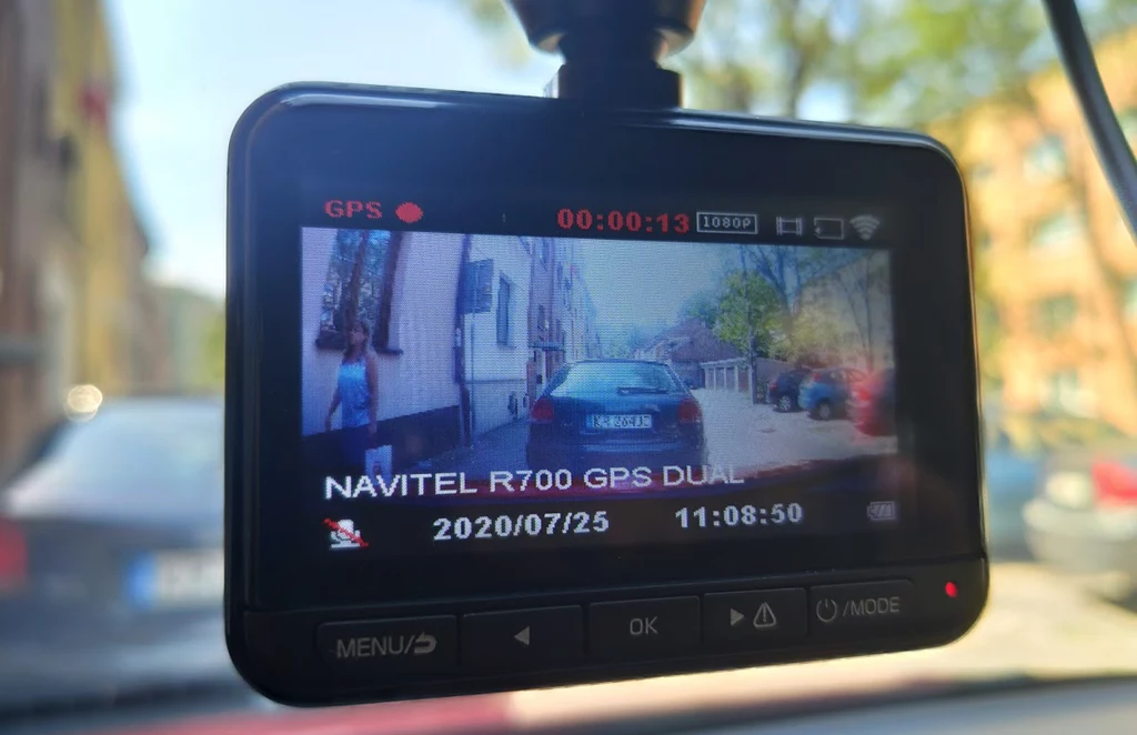 NAVITEL R700 GPS Dual