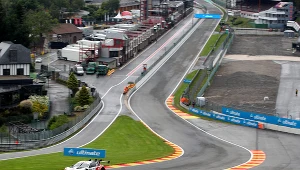 DTM. Robert Kubica przedostatni w pierwszym wyścigu na torze Spa-Francorchamps